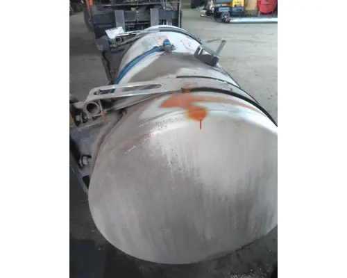 FREIGHTLINER CASCADIA 113 FUEL TANK