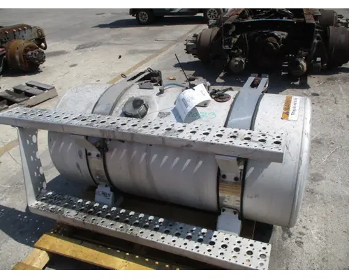 FREIGHTLINER CASCADIA 113 FUEL TANK