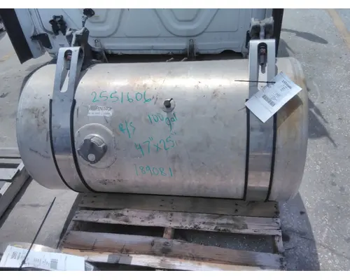 FREIGHTLINER CASCADIA 113 FUEL TANK