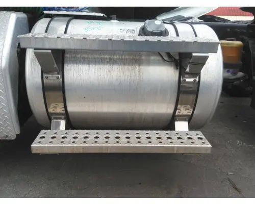 FREIGHTLINER CASCADIA 113 FUEL TANK
