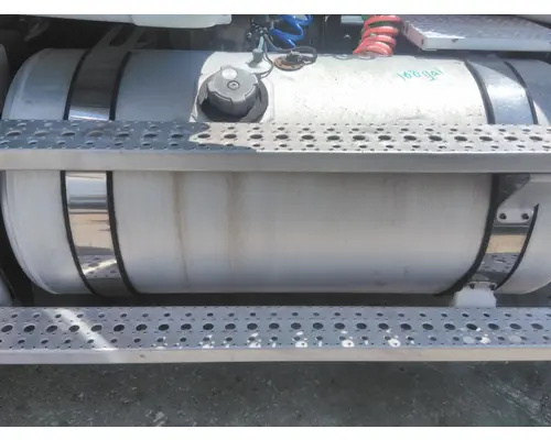 FREIGHTLINER CASCADIA 113 FUEL TANK