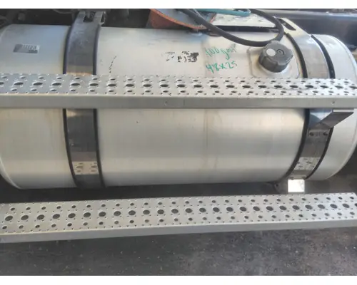 FREIGHTLINER CASCADIA 113 FUEL TANK