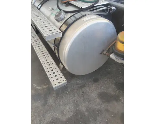 FREIGHTLINER CASCADIA 113 FUEL TANK