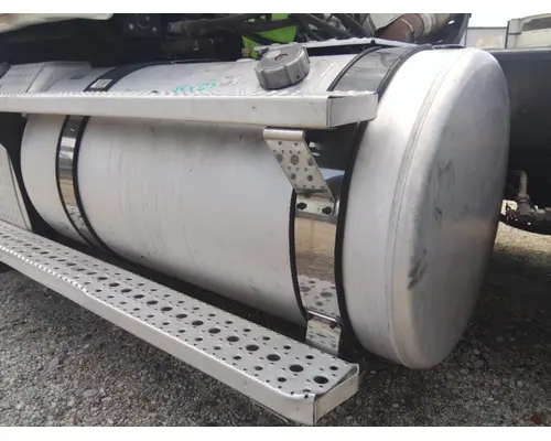 FREIGHTLINER CASCADIA 113 FUEL TANK