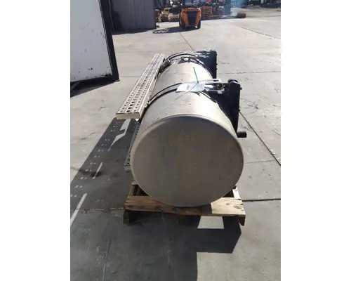 FREIGHTLINER CASCADIA 113 FUEL TANK
