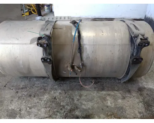 FREIGHTLINER CASCADIA 113 FUEL TANK