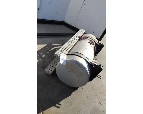 FREIGHTLINER CASCADIA 113 FUEL TANK