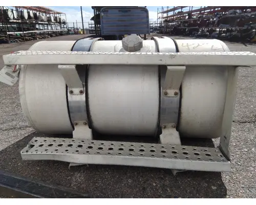 FREIGHTLINER CASCADIA 113 FUEL TANK