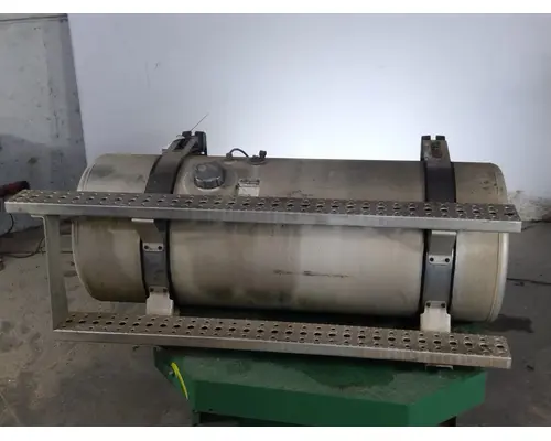 FREIGHTLINER CASCADIA 113 FUEL TANK