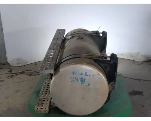 FREIGHTLINER CASCADIA 113 FUEL TANK