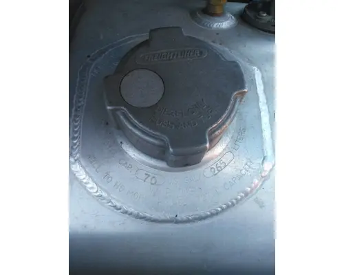 FREIGHTLINER CASCADIA 113 FUEL TANK
