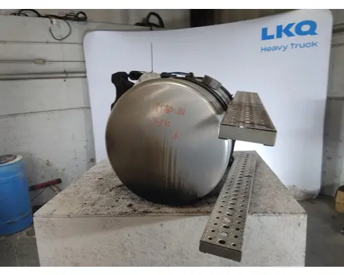 FREIGHTLINER CASCADIA 113 FUEL TANK