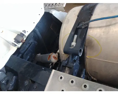 FREIGHTLINER CASCADIA 113 FUEL TANK