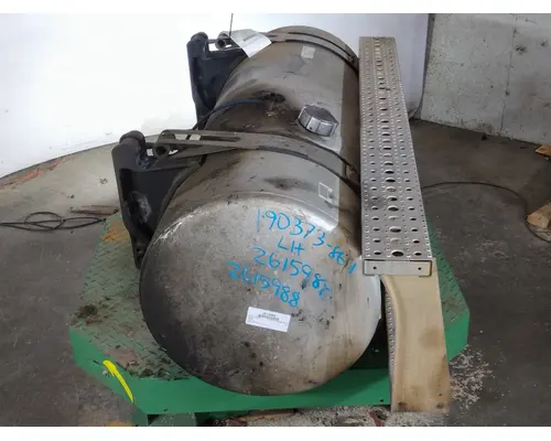 FREIGHTLINER CASCADIA 113 FUEL TANK