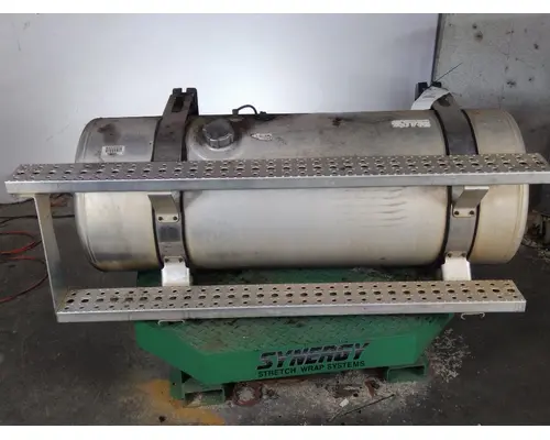 FREIGHTLINER CASCADIA 113 FUEL TANK