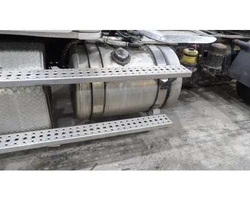 FREIGHTLINER CASCADIA 113 FUEL TANK