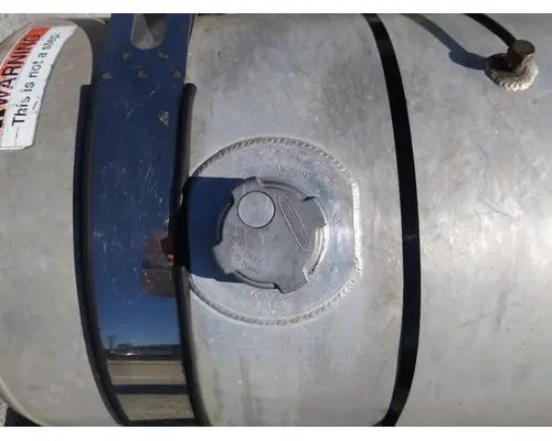 FREIGHTLINER CASCADIA 113 FUEL TANK