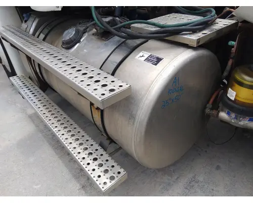 FREIGHTLINER CASCADIA 113 FUEL TANK