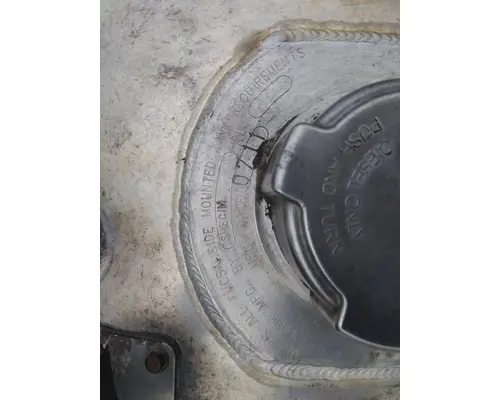 FREIGHTLINER CASCADIA 113 FUEL TANK