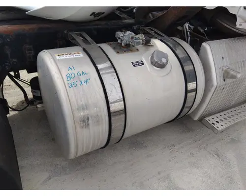 FREIGHTLINER CASCADIA 113 FUEL TANK