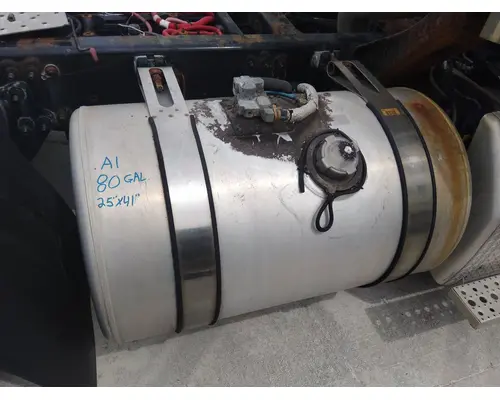 FREIGHTLINER CASCADIA 113 FUEL TANK