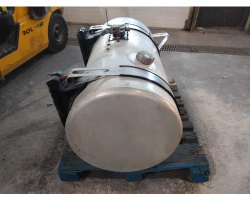 FREIGHTLINER CASCADIA 113 FUEL TANK