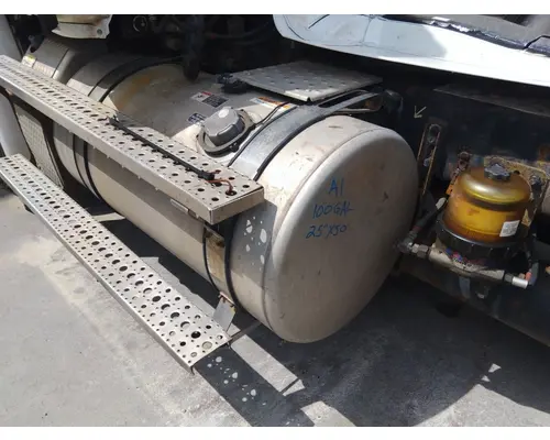 FREIGHTLINER CASCADIA 113 FUEL TANK