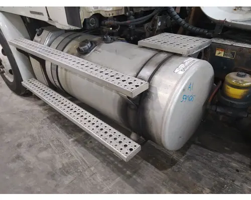 FREIGHTLINER CASCADIA 113 FUEL TANK