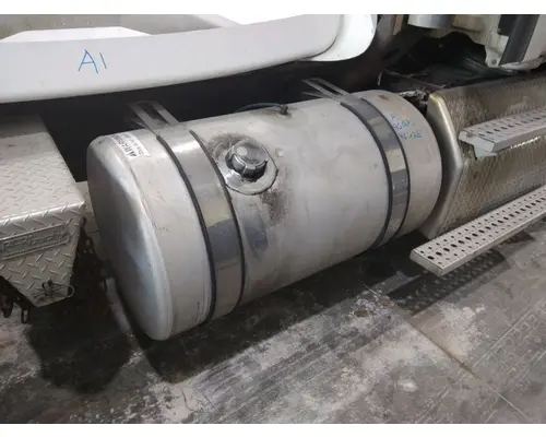 FREIGHTLINER CASCADIA 113 FUEL TANK