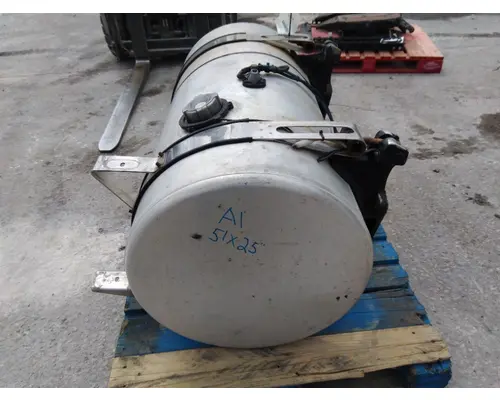 FREIGHTLINER CASCADIA 113 FUEL TANK