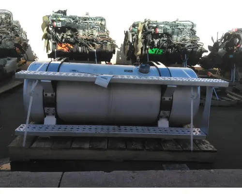FREIGHTLINER CASCADIA 113 FUEL TANK