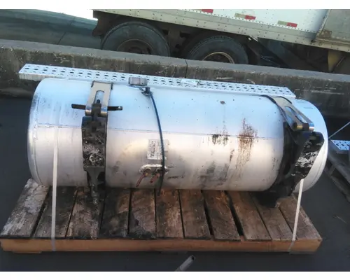 FREIGHTLINER CASCADIA 113 FUEL TANK