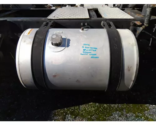 FREIGHTLINER CASCADIA 113 FUEL TANK