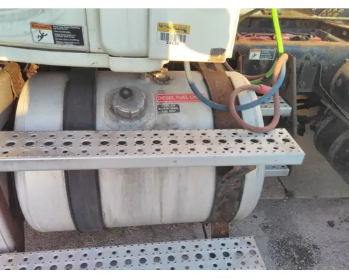 FREIGHTLINER CASCADIA 113 FUEL TANK