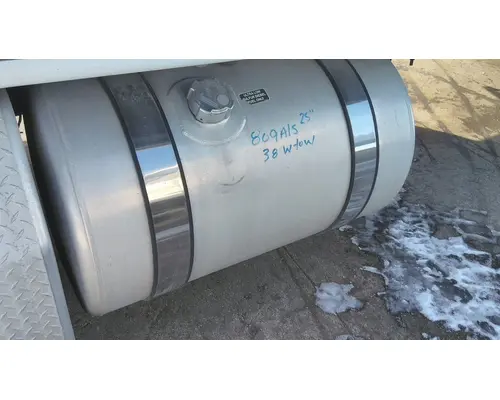 FREIGHTLINER CASCADIA 113 FUEL TANK