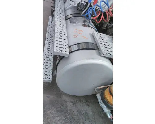 FREIGHTLINER CASCADIA 113 FUEL TANK