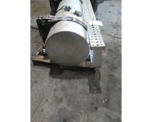 FREIGHTLINER CASCADIA 113 FUEL TANK