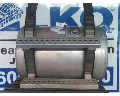 FREIGHTLINER CASCADIA 113 FUEL TANK