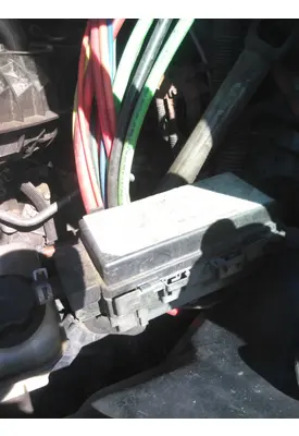 FREIGHTLINER CASCADIA 113 FUSE BOX