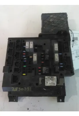 FREIGHTLINER CASCADIA 113 FUSE BOX