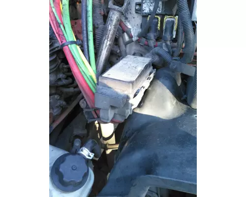 FREIGHTLINER CASCADIA 113 FUSE BOX