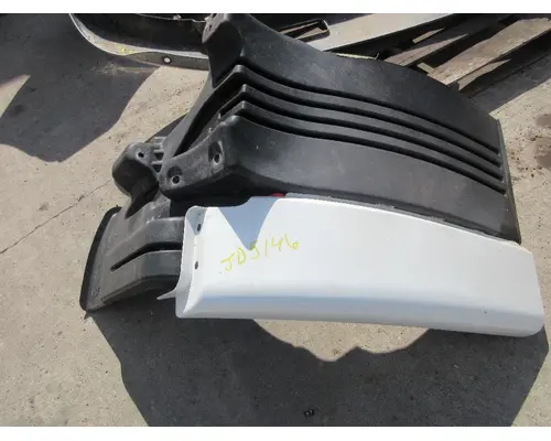 FREIGHTLINER CASCADIA 113 Fender