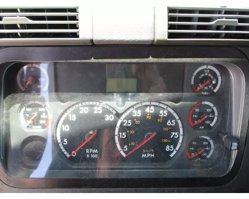 FREIGHTLINER CASCADIA 113 GAUGE CLUSTER