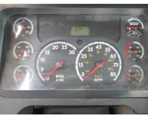 FREIGHTLINER CASCADIA 113 GAUGE CLUSTER