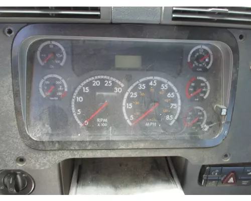 FREIGHTLINER CASCADIA 113 GAUGE CLUSTER