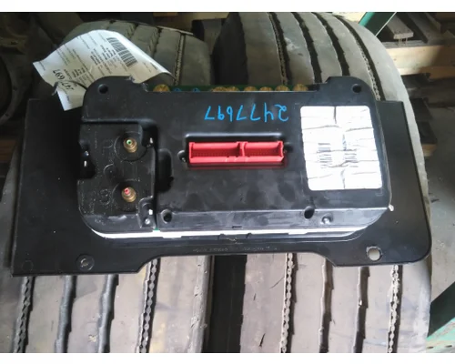 FREIGHTLINER CASCADIA 113 GAUGE CLUSTER