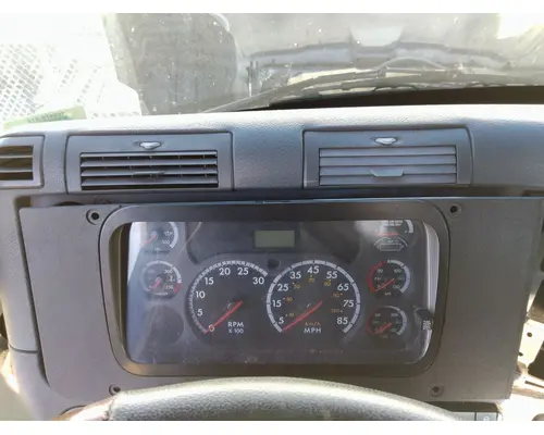 FREIGHTLINER CASCADIA 113 GAUGE CLUSTER