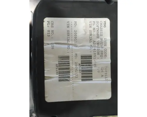 FREIGHTLINER CASCADIA 113 GAUGE CLUSTER