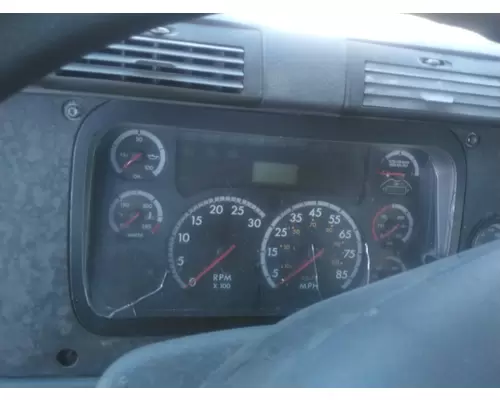 FREIGHTLINER CASCADIA 113 GAUGE CLUSTER