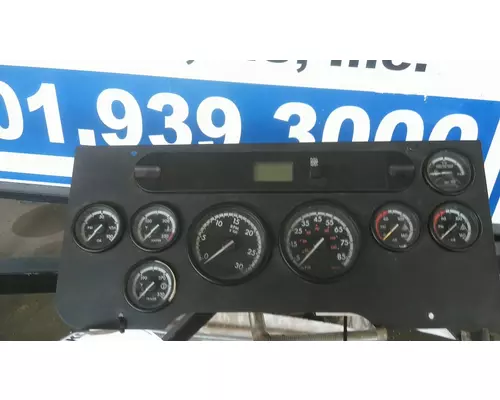 FREIGHTLINER CASCADIA 113 GAUGE CLUSTER